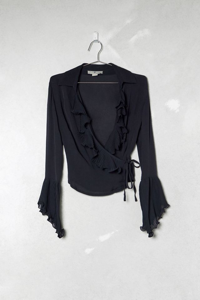 One-Of-A-Kind Victorian Minimalism Blunauta Frill-Tie Blouse #1