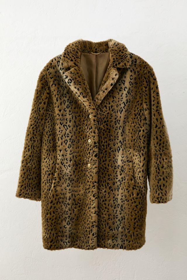 Fluffy leopard print outlet coat