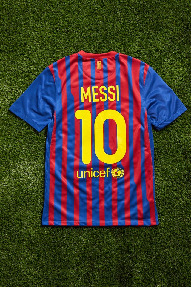 Urban Renewal One-Of-A-Kind Barcelona Football Shirt #4