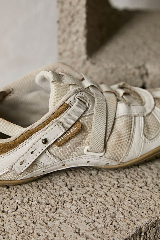 Urban Renewal scarpe da ginnastica Diesel bianche uniche nel loro genere  #1