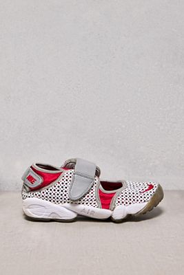 Urban Renewal One-Of-A-Kind Nike Air Rift 1 Trainers