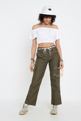 Urban Renewal Salvaged Deadstock Olive Cropped Cargo Trousers | Urban Outfitters UK