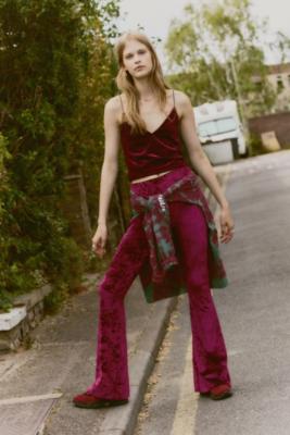 Urban Renewal Vintage Remnants Navy Velvet Flare Trousers  Velvet pants  outfit, Boho chic outfits, Trousers women wide leg