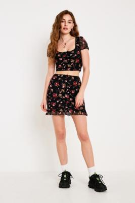 urban outfitters black floral skirt