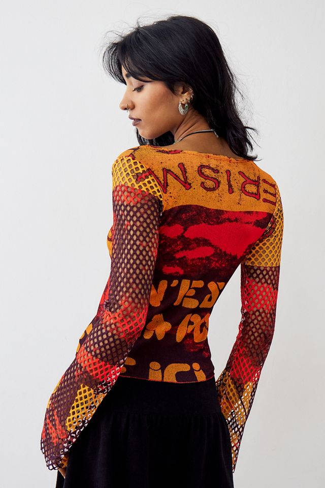 Archive At UO Text Print Contrast Fishnet Sleeve Top #5