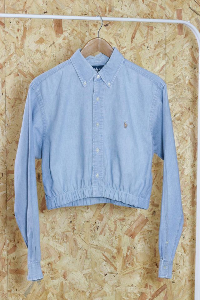Urban Renewal Remade From Vintage − Kurzes Poloshirt von Ralph Lauren in Blau mit elastischem Saum #1