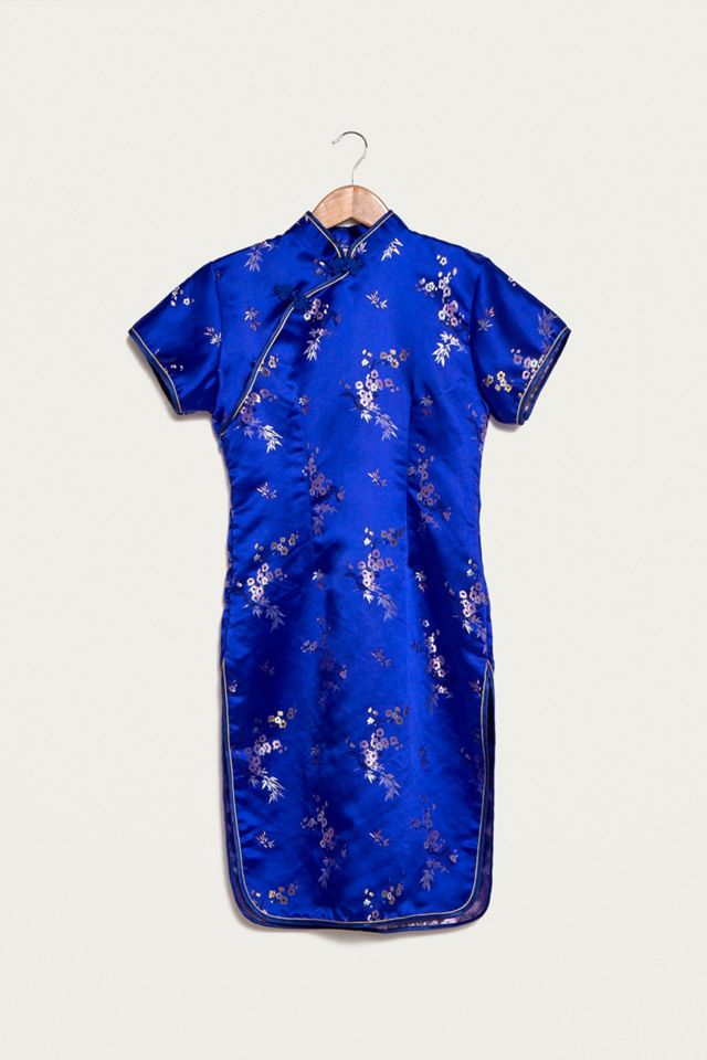 Urban Renewal Vintage One-of-a-Kind Chinoiserie Dress | Urban Outfitters UK