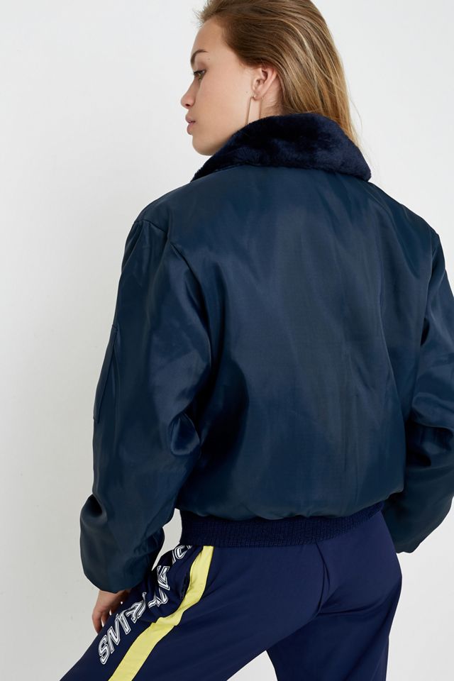 Urban Renewal Salvaged Deadstock – Jacke „CWU“ in Marineblau mit Sherpafutter #4