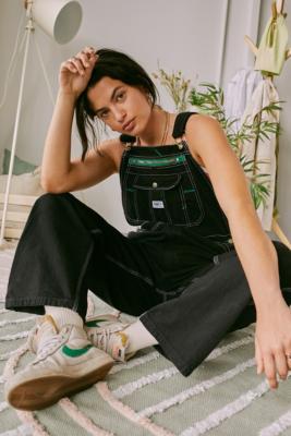 urban outfitters black dungarees