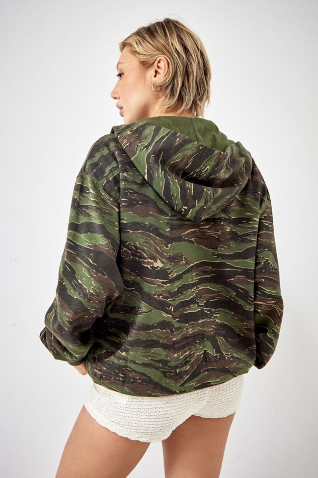 Urban Renewal Salvaged Deadstock – Hoodie mit Camouflagemuster #3