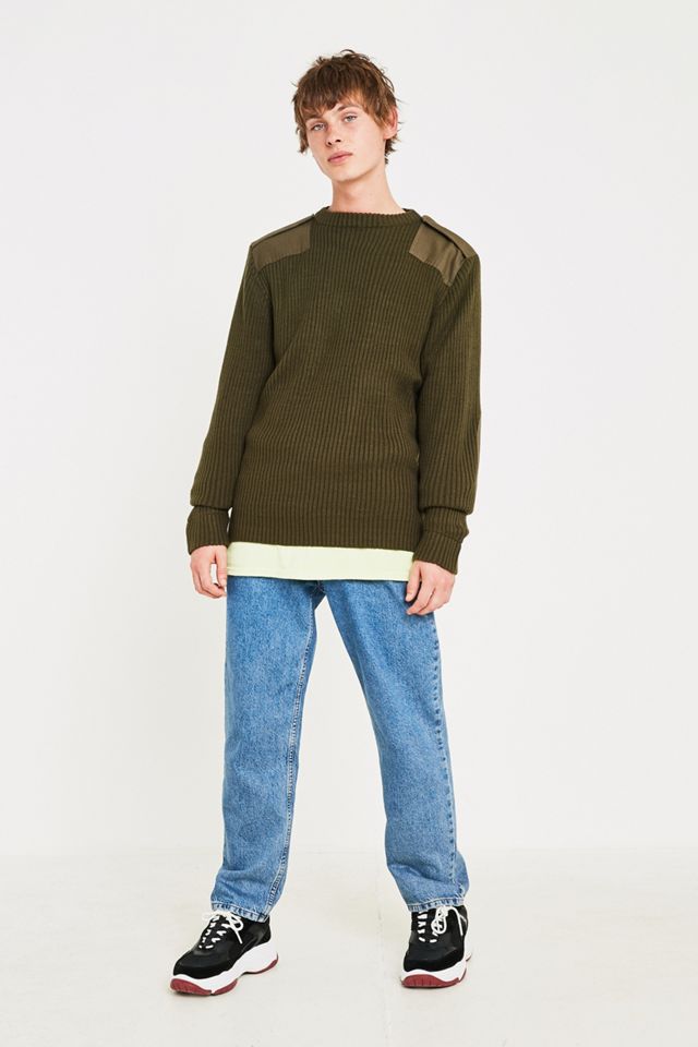 Urban Renewal Salvaged Deadstock - Pull rapiécé olive #5