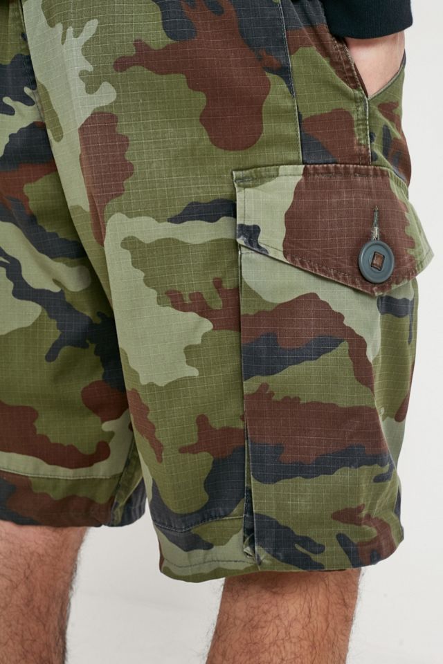 Urban Renewal Vintage Customised Camo Cargo Shorts #5