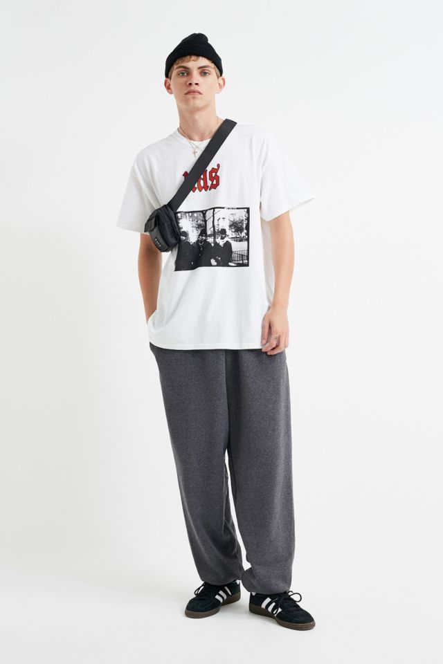 nas t shirt urban outfitters