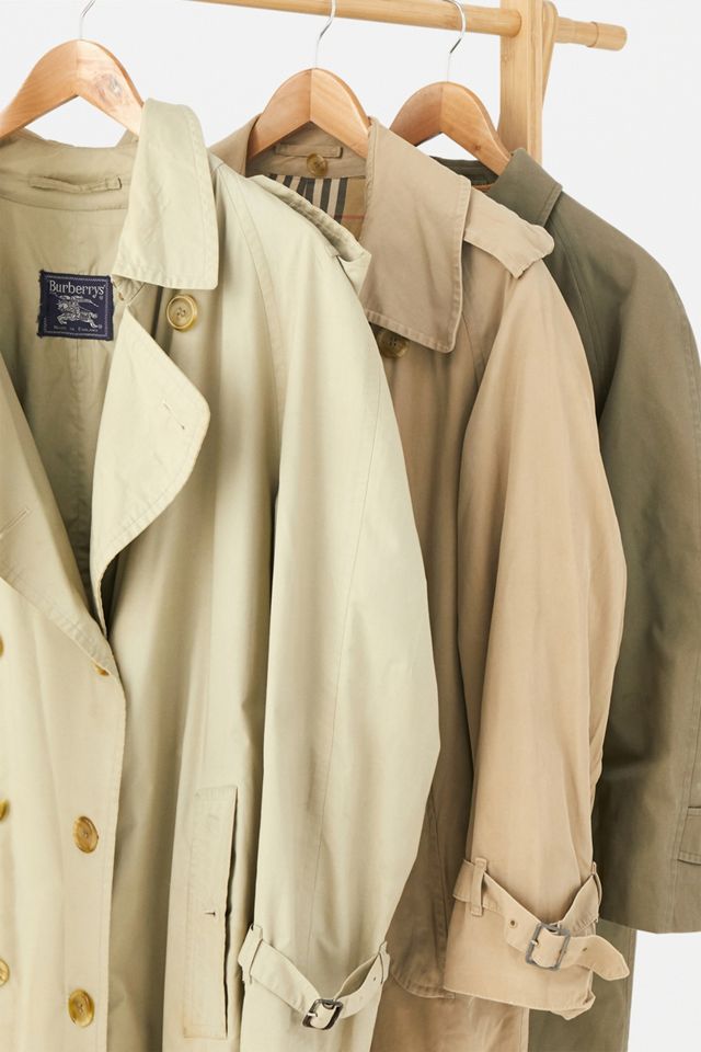 Urban Renewal Vintage Tan Burberry Trench Coat | Urban Outfitters UK