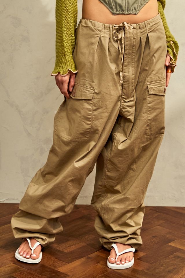 Baggy Cargo Pants - Beige