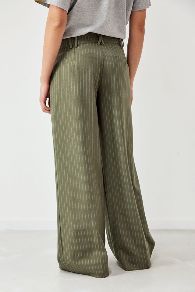 Archive At UO Khaki Pinstripe Ama Pantaloni a gamba larga #7