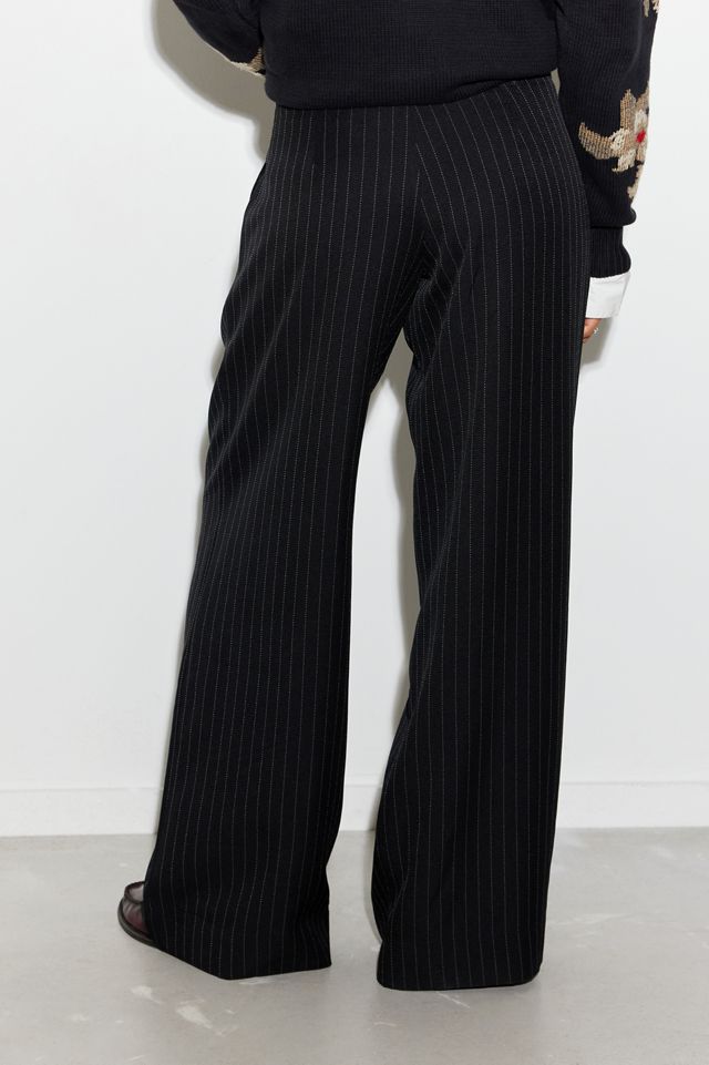 Pantaloni a Gamba Larga a Righe Sottili Nere Archive At UO #2