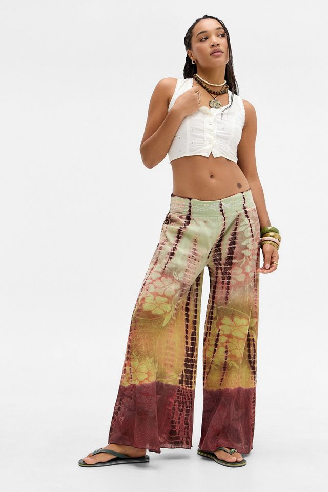 Archive At UO Pantalones Anchos Batik #1