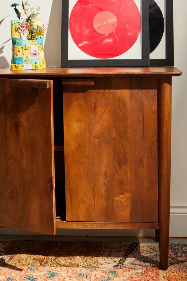 Arnold Side Board