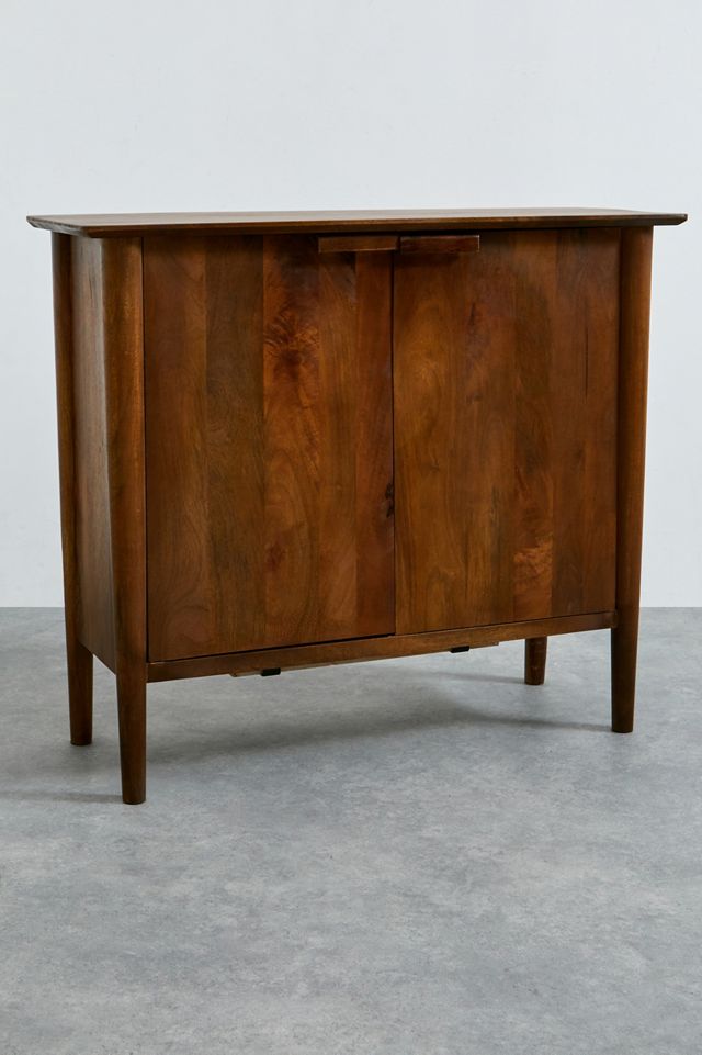 Arnold Side Board