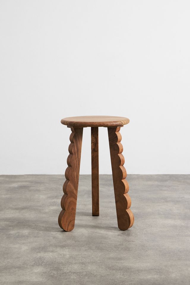 Table d'appoint festonnée #4
