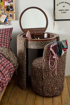 Jane Leopard Vanity And Chair