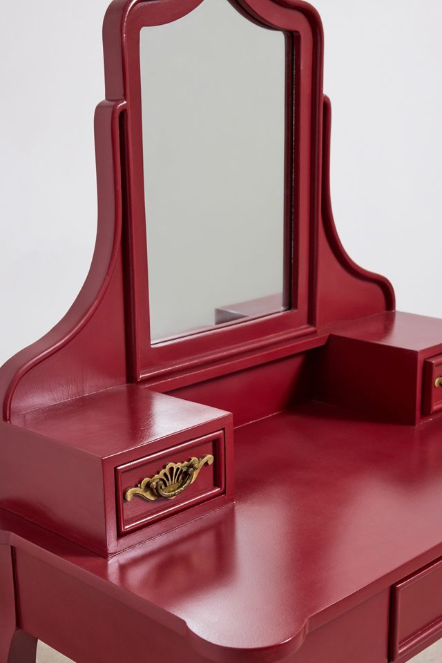 Romantic Vanity  #5