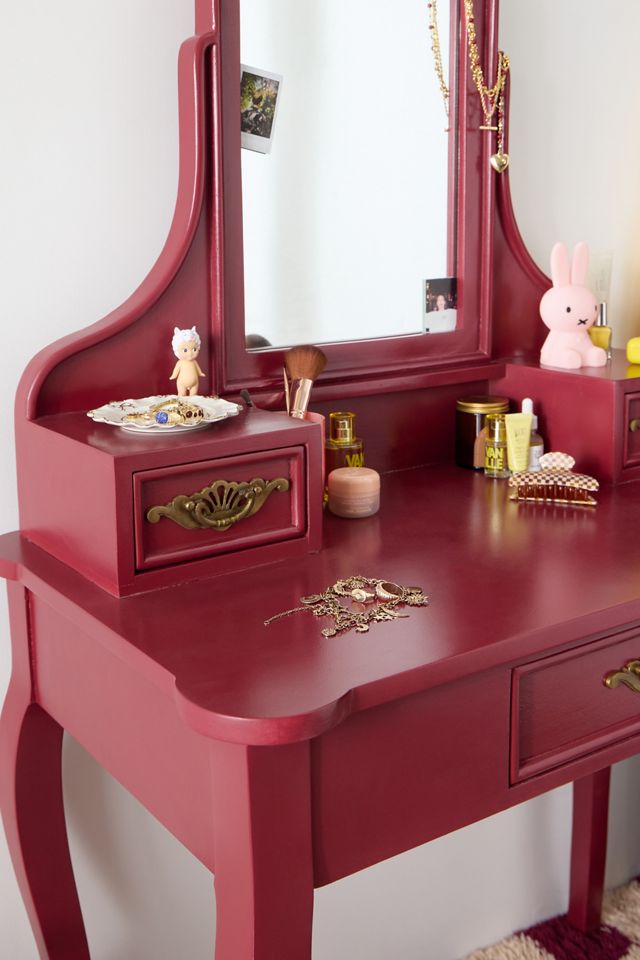 Romantic Vanity  #2