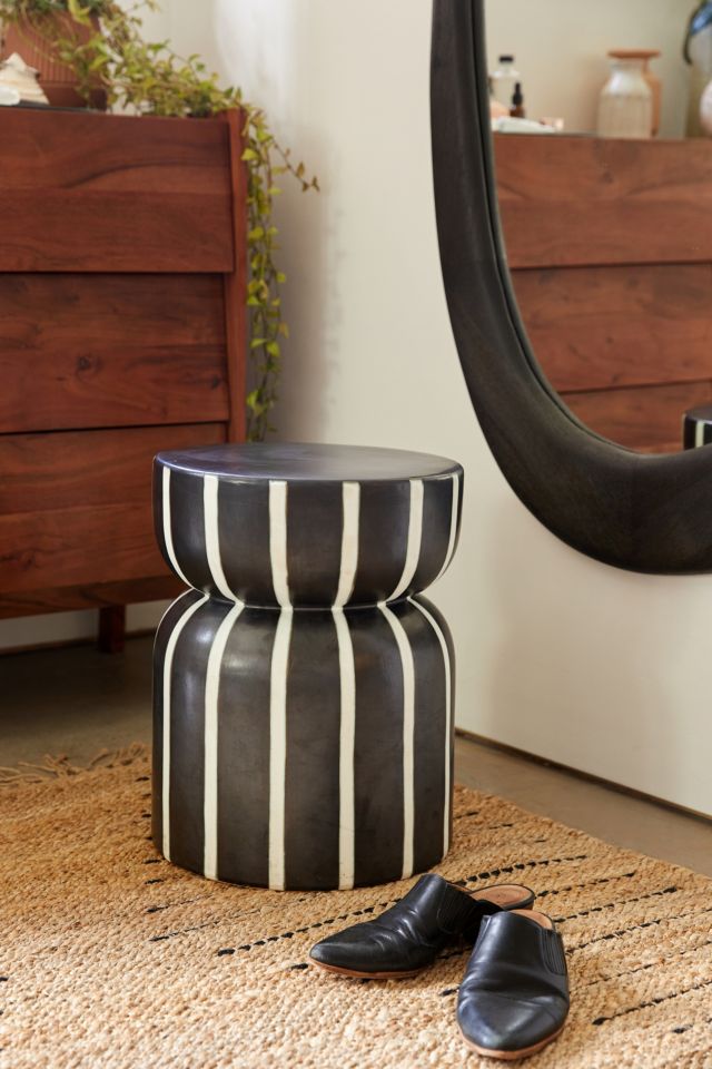 Black ceramic outlet side table