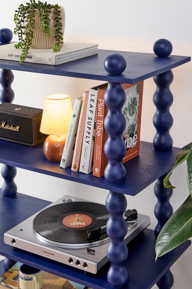 Willow Bookshelf #1