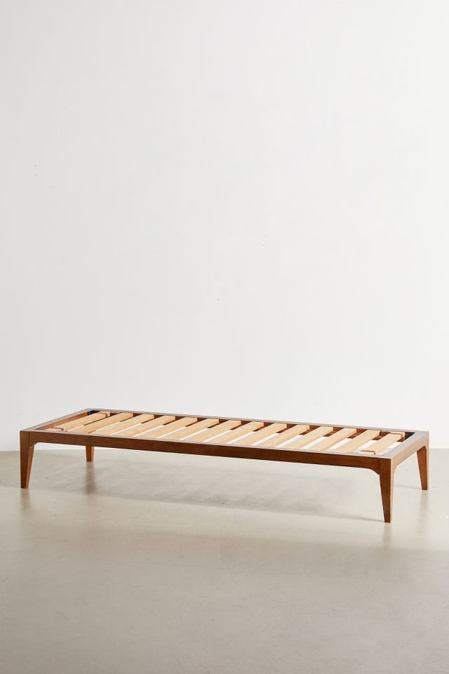 Urban outfitters outlet daybed