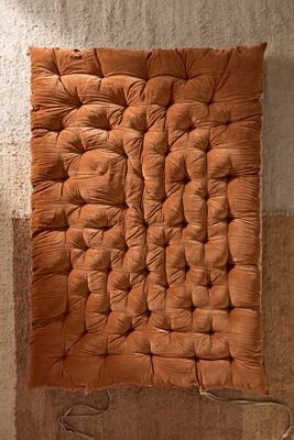 Matelas de couchage double en velours lavé chocolat