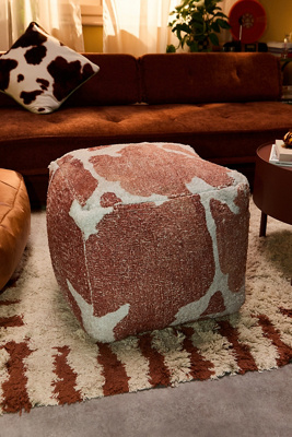 Pouf imprimé vache par en Marron taille: TAILLE UNIQUE - Urban Outfitters - Modalova