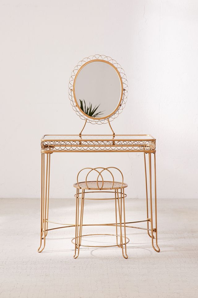 Wire Loop Dressing Table #4