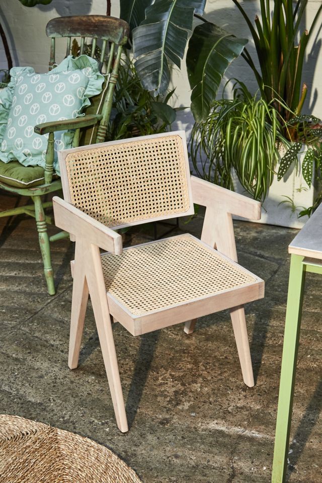 Urban outfitters wicker deals chair