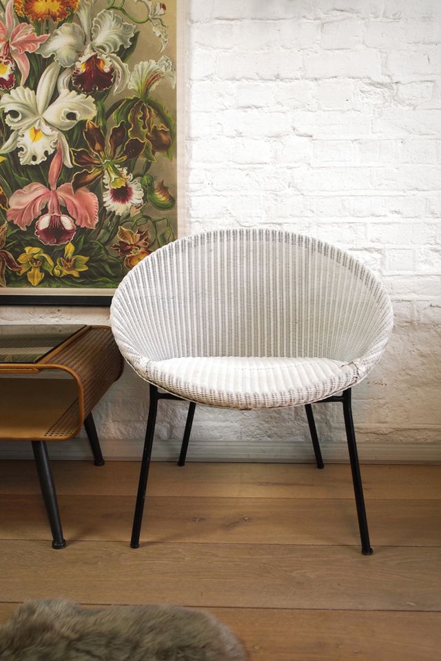 Urban Renewal Vintage 70s Painted Loom Satelite Chair #1