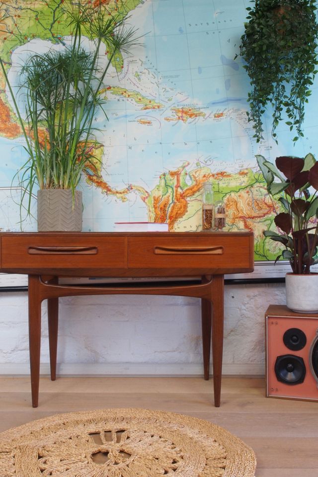 Urban Renewal Vintage 60s Victor Wilkins For G-Plan Fresco Drawer Teak Side Table #2