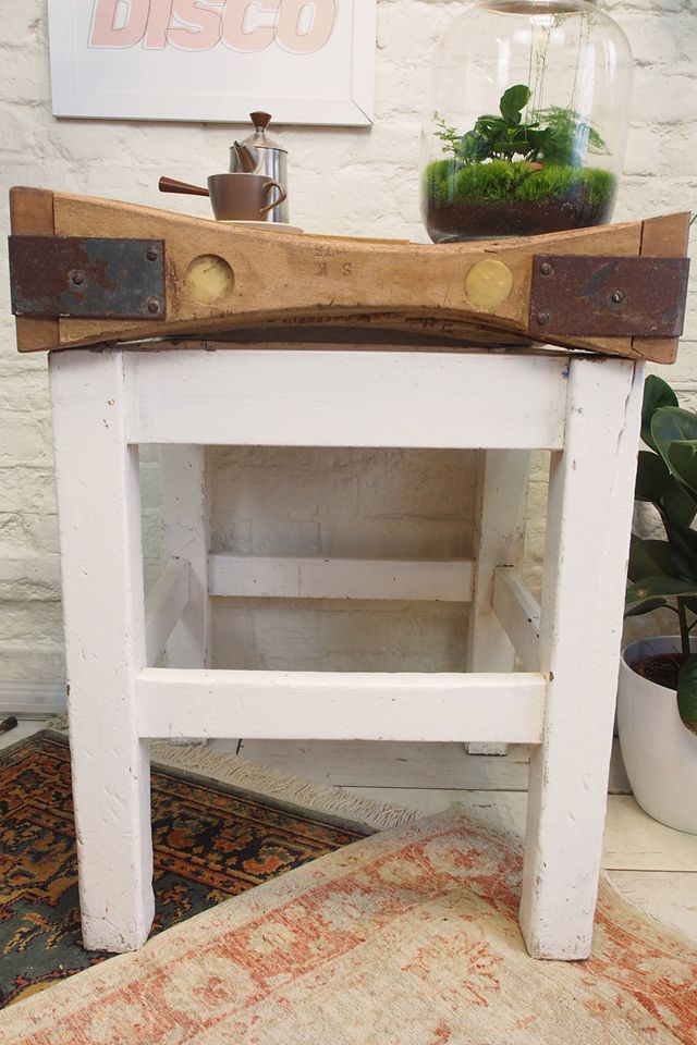 Urban Renewal Vintage Block On Stand | Urban Outfitters UK