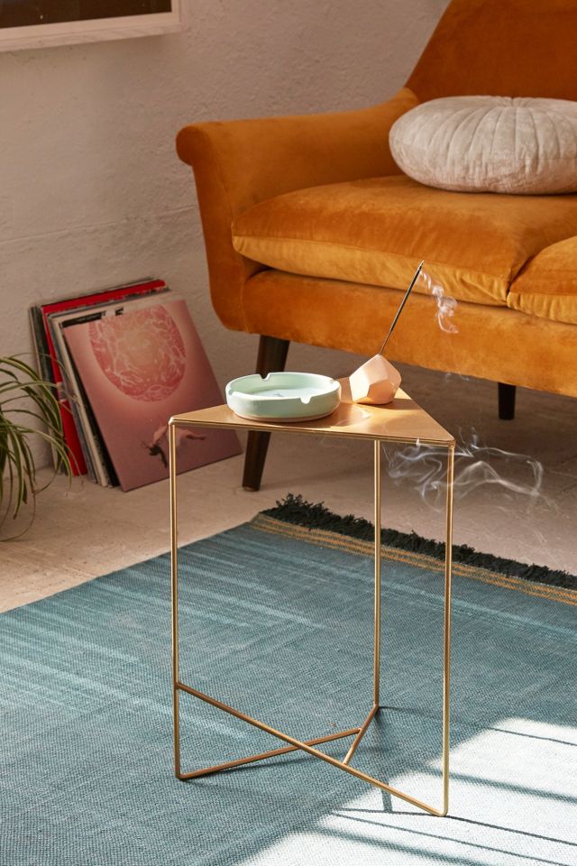 Urban deals outfitters table