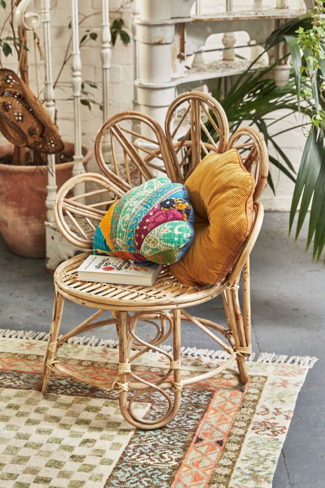 Rattan chair flower new arrivals