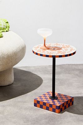 Mesa Auxiliar de Resina con Mosaico