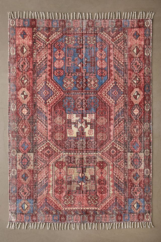 Akara Pink 5x7 Rug Urban Outfitters UK