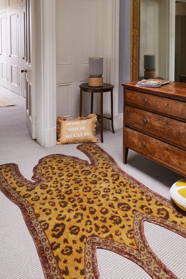 Pinky Leopard Rug Large