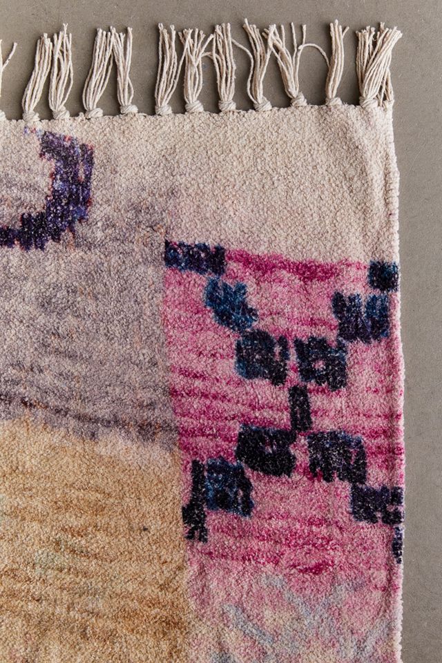 Cyra Pink Patchwork Chenille 5x7 Rug | Urban Outfitters UK