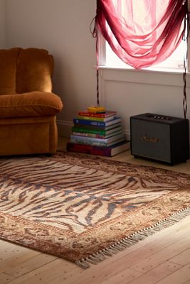 Tiger Leonore 5x7 Rug