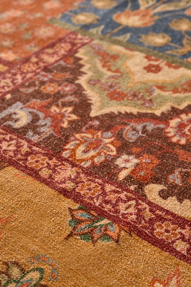 Red Priscilla 5x7 Rug #2
