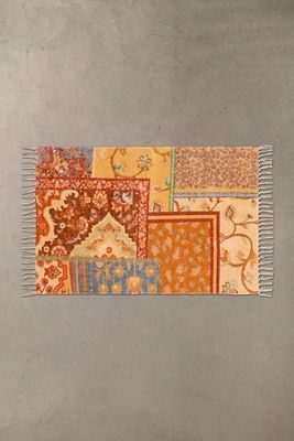 Red Priscilla 2x3 Rug
