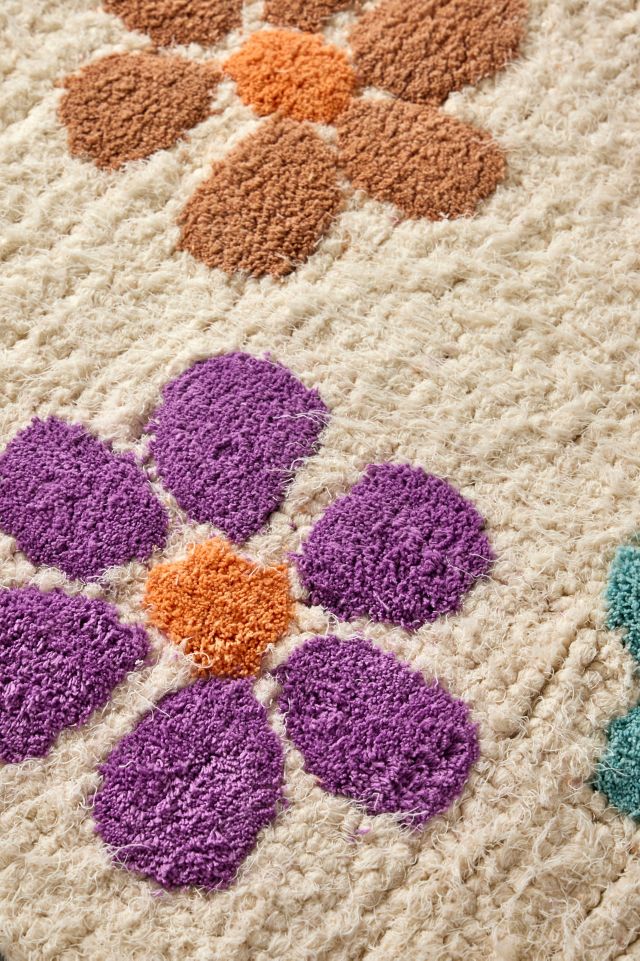 Floral Tufted 2x3 Rug | Urban Outfitters UK