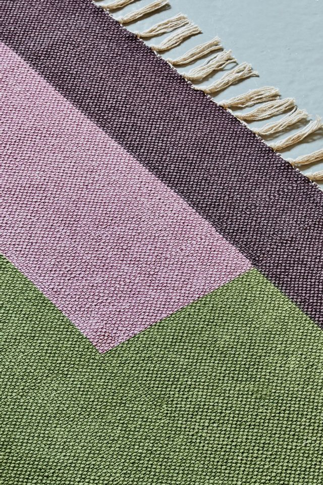 Kelly Patchwork 5x7 Rug | Urban Outfitters UK