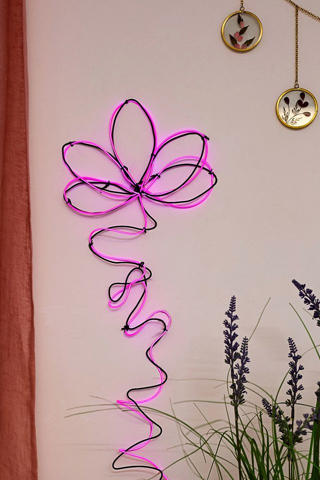 Crea la tua insegna luminosa al neon rosa #1